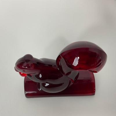 -51- NEW MARTINSVILLE | Ruby Red Squirrel Bookend