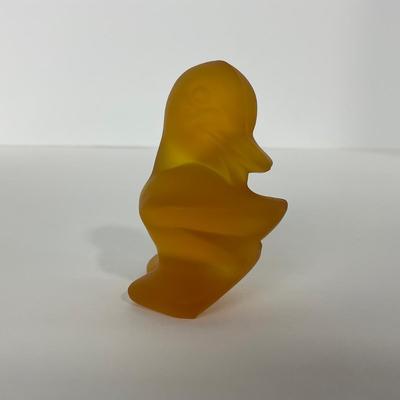-77- FOSTORIA | Crystal Frosted Amber Momma Duck & Ducklings
