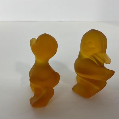 -77- FOSTORIA | Crystal Frosted Amber Momma Duck & Ducklings