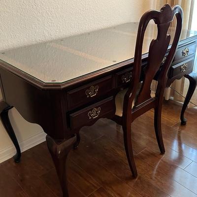 Desk with Chair