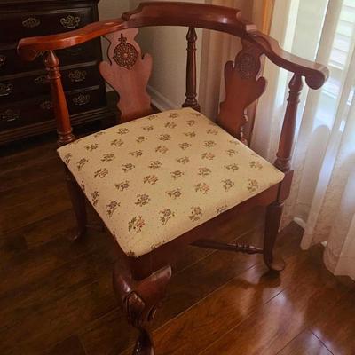 Corner Chair