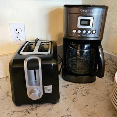 Kitchen Misc Lot