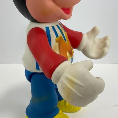 -9- TOY | Vintage 1970â€™s Rubber Plastic Mickey Mouse Baseball Doll