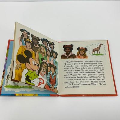 -11- BOOK | Vintage Mickey Mouse & The Mouseketeers Book