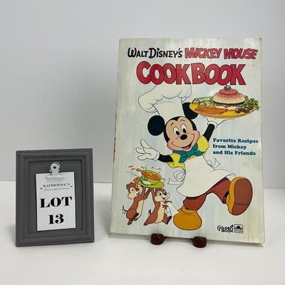 -13- BOOK | Vintage Walt Disneys Mickey Mouse Cookbook