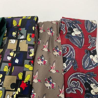 -20- VINTAGE | Mickey Mouse Adult Ties