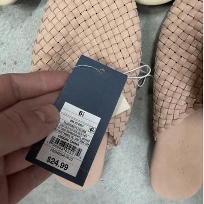 Flipper Reseller Pack - TS05 Womenâ€™s Target Shoes - Brand New Shelf Pull - $$$$$