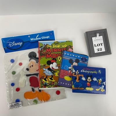 -22- COLLECTIBLES | Misc. Mickey Mouse Items