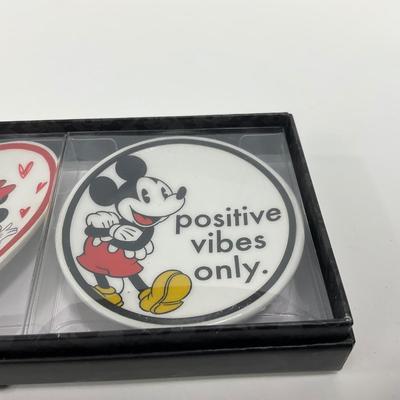-24- COLLECTIBLES | Mickey & Minnie Mouse Solar Movers & Trinket Dishes
