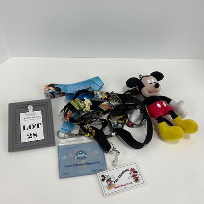 -28- COLLECTIBLE | Mickey Mouse Disney Lanyards & Pins