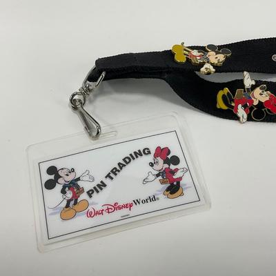 -28- COLLECTIBLE | Mickey Mouse Disney Lanyards & Pins