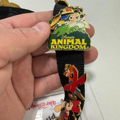 -28- COLLECTIBLE | Mickey Mouse Disney Lanyards & Pins