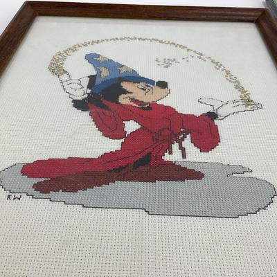 -32- CRAFT | Cross Stich Mickey Mouse Artwork