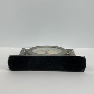 -36- CLOCK | Disney Mickey Mouse Desk Clock