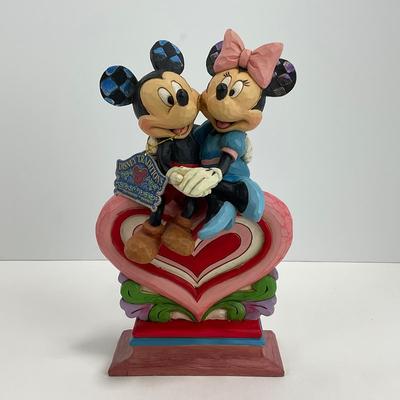 -41- ENESCO | Jim Shore â€œHeart To Heartâ€ Figure