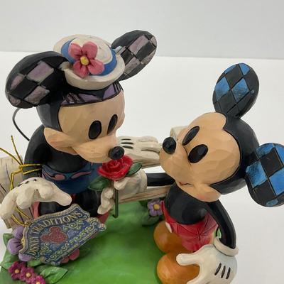 -44- ENESCO | Jim Shore â€œBlossoming Romanceâ€ Figure