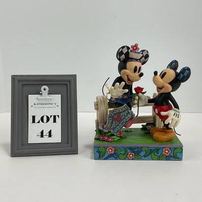 -44- ENESCO | Jim Shore â€œBlossoming Romanceâ€ Figure