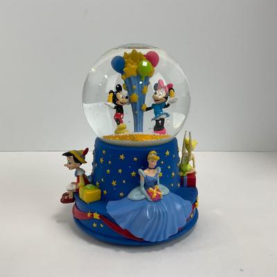 -51- COLLECTIBLE | Musical Birthday Water Globe
