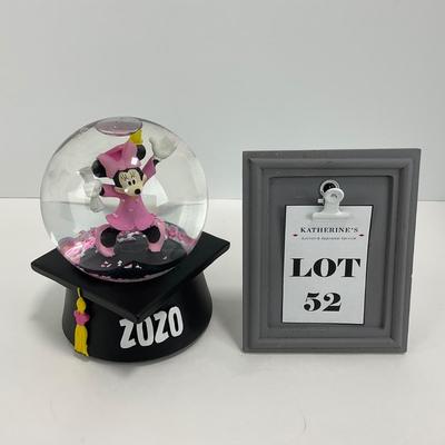 -52- COLLECTIBLE | 2020 Minnie Mouse Graduation Music Snow Globe