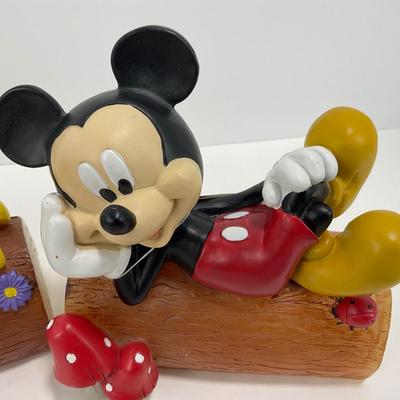 -55- COLLECTIBLE | Mickey & Minnie Mouse Solar Garden Statutes