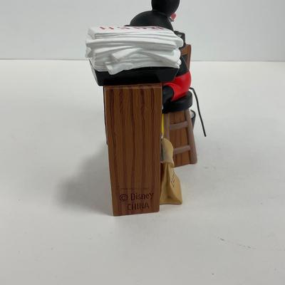 -57- CLOCK | Disney World Mickey Mouse Sleeping Wood Desk Clock
