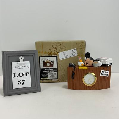 -57- CLOCK | Disney World Mickey Mouse Sleeping Wood Desk Clock
