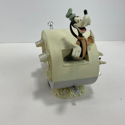 -58- HALLMARK | Disney Mickey Mouse & Friends Camper â€œBring A Smile RV Motorhomeâ€