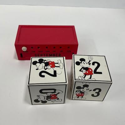 -68- COLLECTIBLE | Mickey Mouse Adjustable Perpetual Calendar