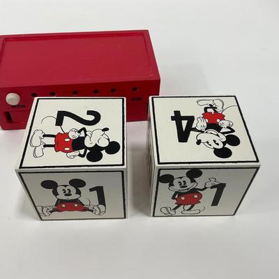 -68- COLLECTIBLE | Mickey Mouse Adjustable Perpetual Calendar