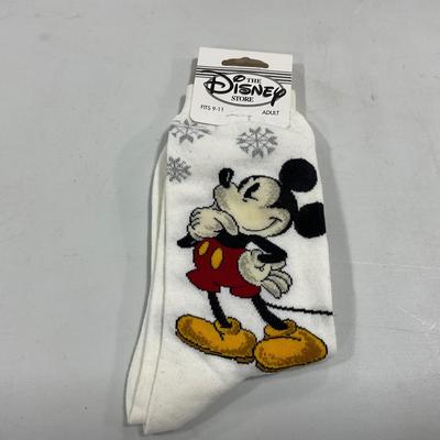 -70- COLLECTIBLE | Classic Mickey Mouse Shirt & Socks