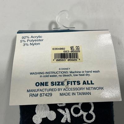 -70- COLLECTIBLE | Classic Mickey Mouse Shirt & Socks