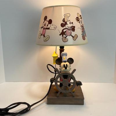 -73- COLLECTIBLE | Mickey Mouse Steam Boat Willie Lamp