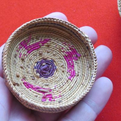 Vintage 1950s-1960s Makah Lidded Trinket Basket