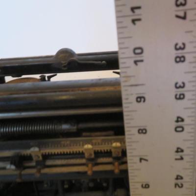 Antique Underwood All Caps Desktop Typewriter Working w Needs Ink