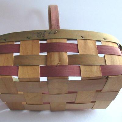 Vintage Japan Large Size Easter Basket (Remember When You Were Young!)