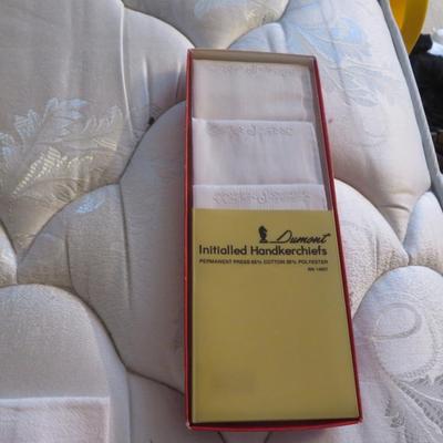 Bulk Lot - Linen Towels, Bedding, & Table Covers