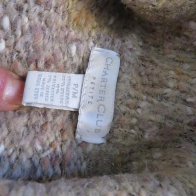 Women's Sweaters & Sweatshirts - Bulk Lot