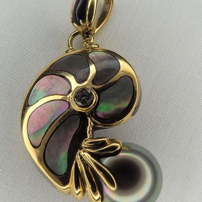Pearl Snail Pendant