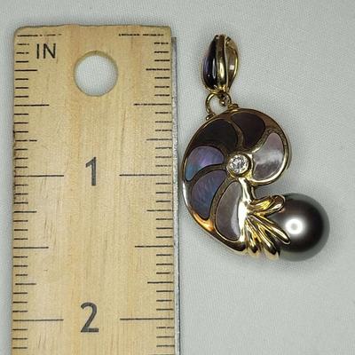 Pearl Snail Pendant
