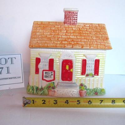 Nestle Toll House Cookie Jar House Shaped