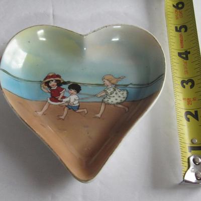 Antique Child's Heart Shaped Dish, Royal Bayreuth
