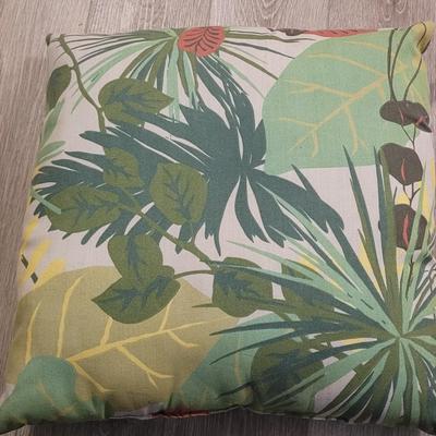 Cushions - Pillows