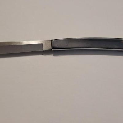 Vintage Carvel Hall Knive Set
