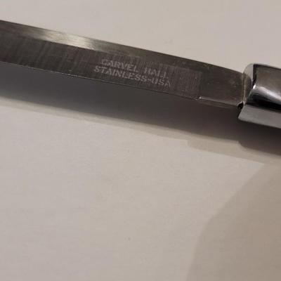 Vintage Carvel Hall Knive Set