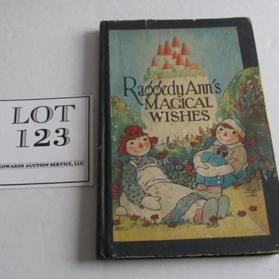 Vintage 1928 Raggedy Ann Book