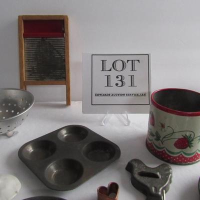 Lot of Vintage Kid's Kitchenware Toys and Washboard