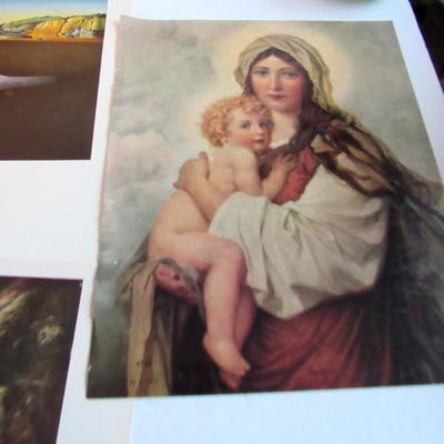 Lot of Large Size Prints on Paper, Metropolitan Museum of Art