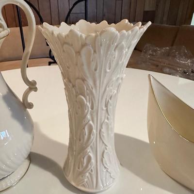 Lot of three ivory Lenox pieces