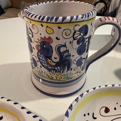3 pieces of Italian ceramica.