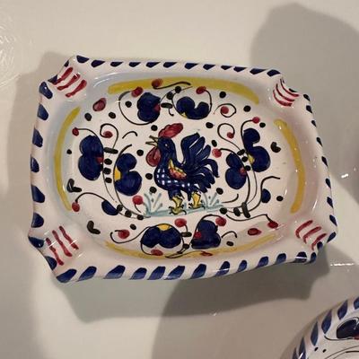 3 pieces of Italian ceramica.